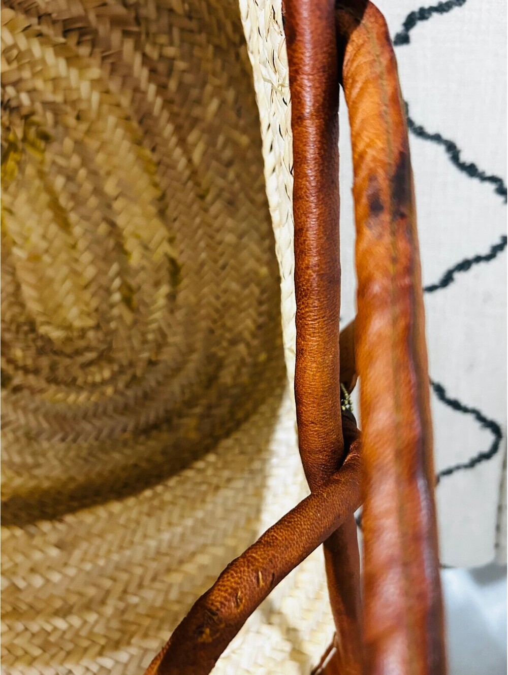 Medina Mercantile Woven Straw French Market Basket Leather Handle Tote AS IS - Picture 6 of 9